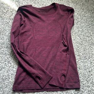 Lululemon Swiftly Tech Long Sleeve Burgundy Color Size 6